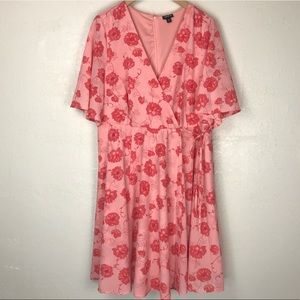 Torrid Size 14 Coral Pink Floral Print Faux Wrap